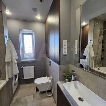 Продается 2-х комнатная квартира, 60,3 м²