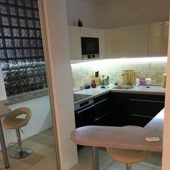 Продается 2-х комнатная квартира, 60 м²