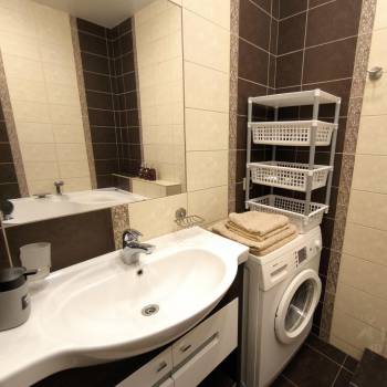 Сдается 2-х комнатная квартира, 52 м²