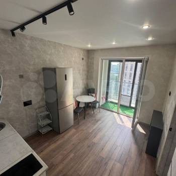 Сдается 1-комнатная квартира, 38 м²