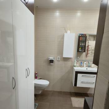 Сдается Многокомнатная квартира, 62 м²