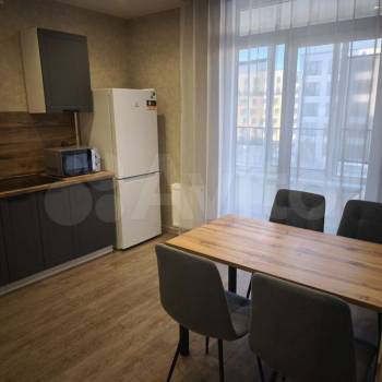Сдается 1-комнатная квартира, 38,7 м²