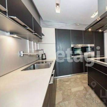 Продается 3-х комнатная квартира, 117 м²
