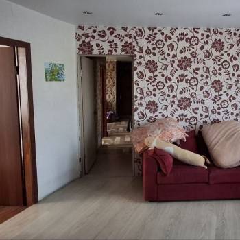 Продается Многокомнатная квартира, 90 м²