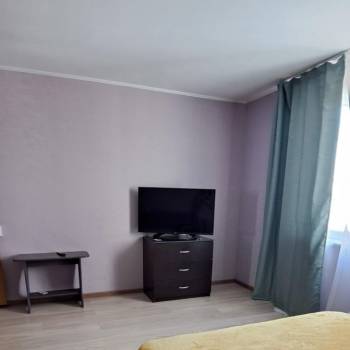 Сдается 1-комнатная квартира, 46 м²