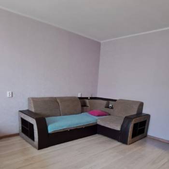 Сдается 1-комнатная квартира, 46 м²