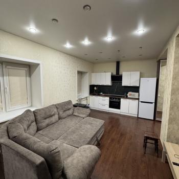 Сдается 1-комнатная квартира, 45 м²