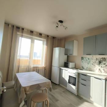 Продается 1-комнатная квартира, 33 м²