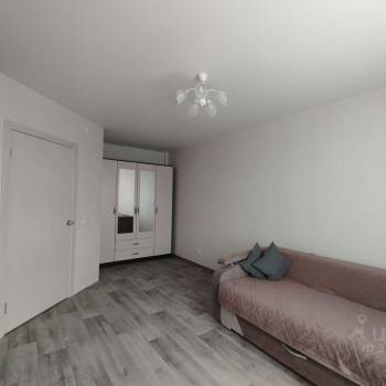 Продается 1-комнатная квартира, 33 м²