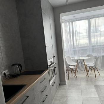 Сдается 1-комнатная квартира, 40 м²