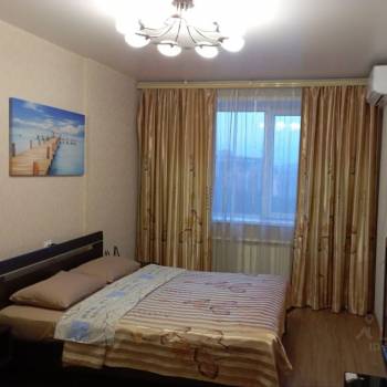 Сдается 1-комнатная квартира, 40 м²