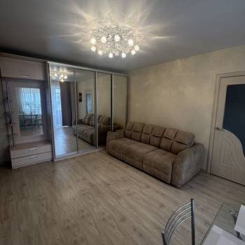 Продается 2-х комнатная квартира, 42 м²