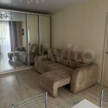 Продается 2-х комнатная квартира, 42 м²