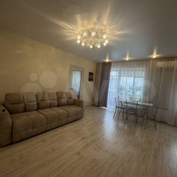 Продается 2-х комнатная квартира, 42 м²
