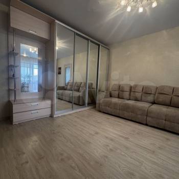 Продается 2-х комнатная квартира, 42 м²