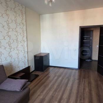 Сдается 1-комнатная квартира, 46 м²