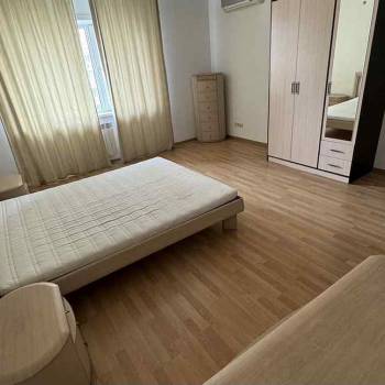 Сдается 2-х комнатная квартира, 75 м²