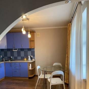 Сдается 1-комнатная квартира, 49 м²