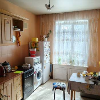 Продается 1-комнатная квартира, 40,7 м²