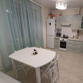 Продается 2-х комнатная квартира, 59,6 м²