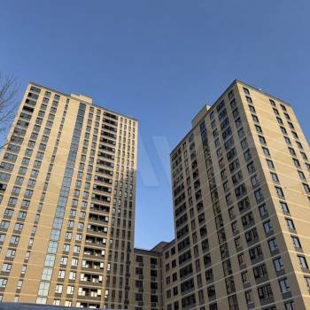 Продается 1-комнатная квартира, 41,8 м²