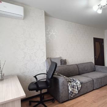 Сдается 1-комнатная квартира, 46,6 м²