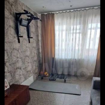 Сдается 1-комнатная квартира, 42 м²