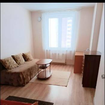 Сдается 1-комнатная квартира, 45 м²