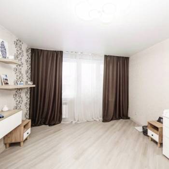 Сдается Многокомнатная квартира, 80,2 м²