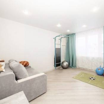 Сдается Многокомнатная квартира, 80,2 м²