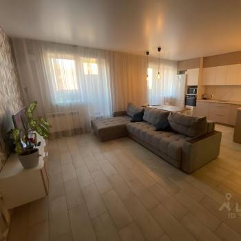 Сдается 2-х комнатная квартира, 56 м²