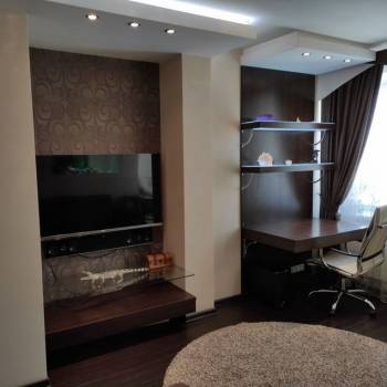 Сдается Многокомнатная квартира, 98,6 м²