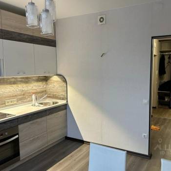 Сдается 1-комнатная квартира, 46 м²