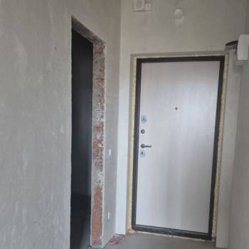 Продается 1-комнатная квартира, 32 м²