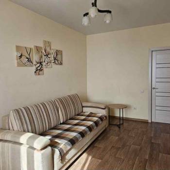 Сдается 1-комнатная квартира, 40,2 м²