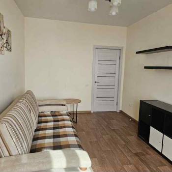 Сдается 1-комнатная квартира, 40,2 м²