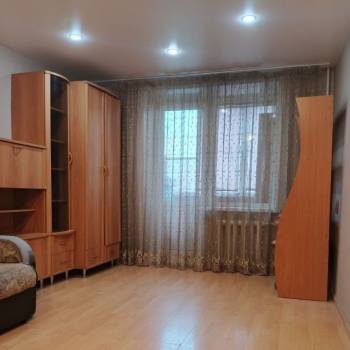 Сдается 1-комнатная квартира, 35,8 м²