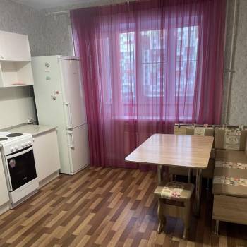Сдается 2-х комнатная квартира, 53 м²