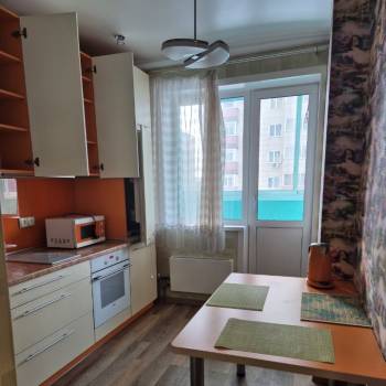 Сдается 1-комнатная квартира, 32 м²