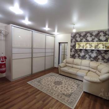 Сдается Многокомнатная квартира, 78 м²