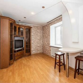 Сдается 2-х комнатная квартира, 75 м²