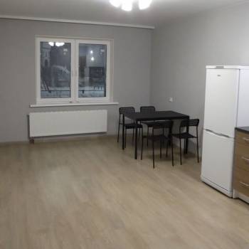 Продается 1-комнатная квартира, 48 м²