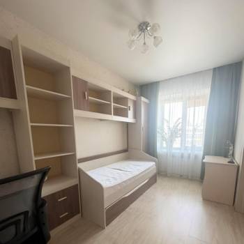 Продается 2-х комнатная квартира, 42 м²