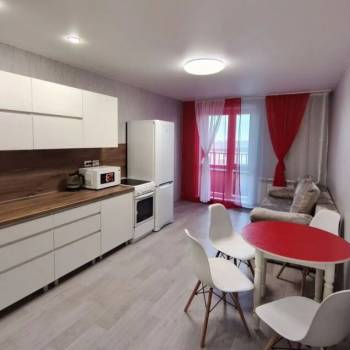 Сдается 1-комнатная квартира, 45 м²
