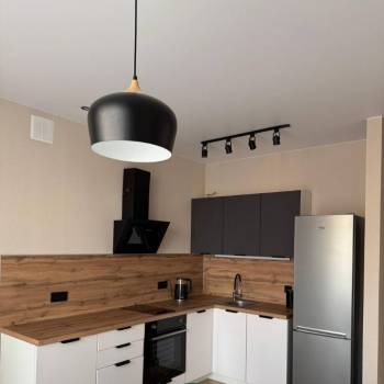 Продается 1-комнатная квартира, 40 м²