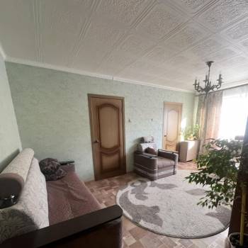 Продается Многокомнатная квартира, 65 м²
