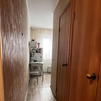 Продается Многокомнатная квартира, 65 м²