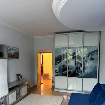 Продается 2-х комнатная квартира, 56,4 м²