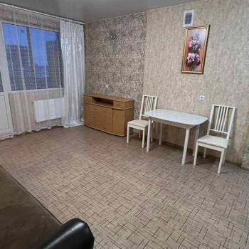 Сдается 1-комнатная квартира, 32 м²