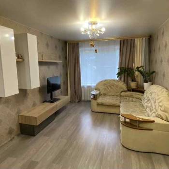 Сдается Многокомнатная квартира, 60 м²